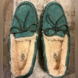 Ugg Teal Dakota Moccasins Size 8